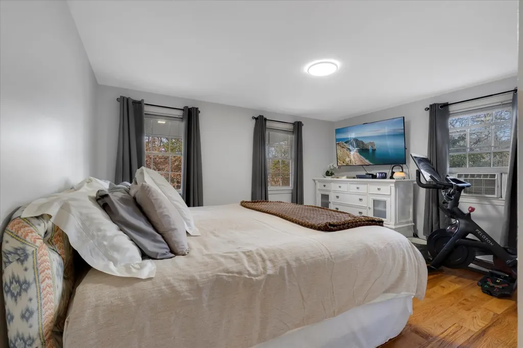 116 Franklin Terrace Vineyard Haven MA 02568