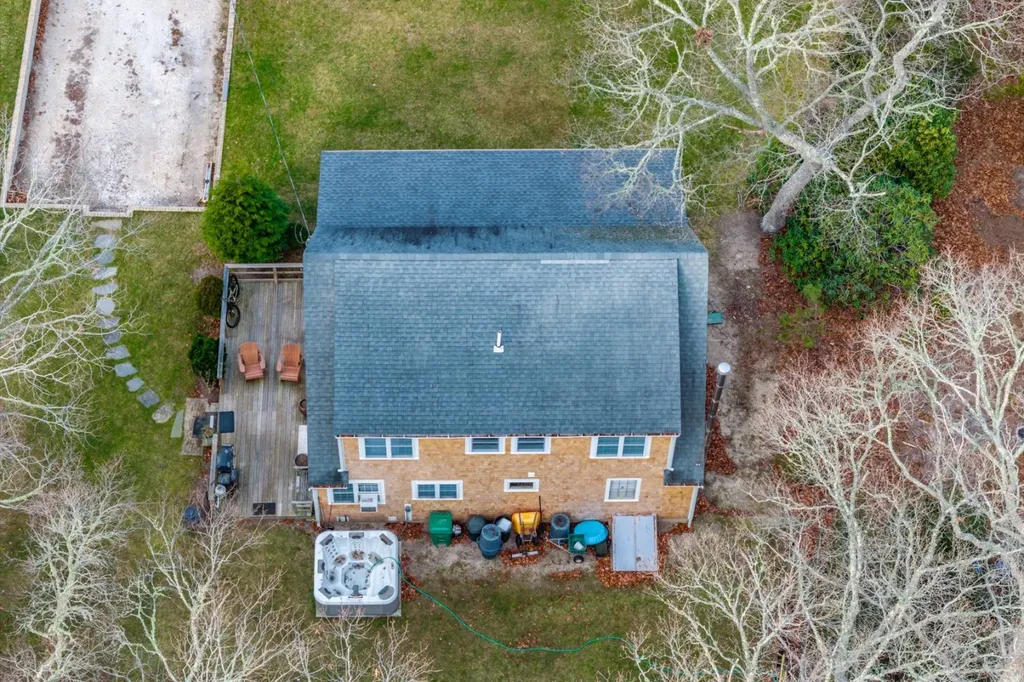 116 Franklin Terrace Vineyard Haven MA 02568