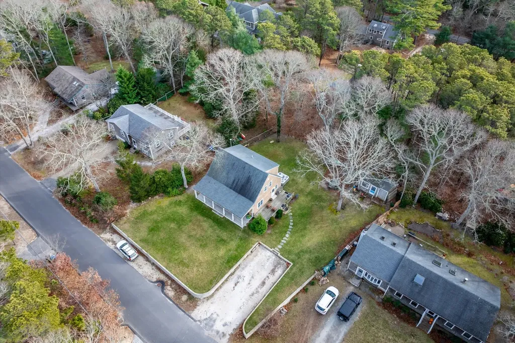 116 Franklin Terrace Vineyard Haven MA 02568