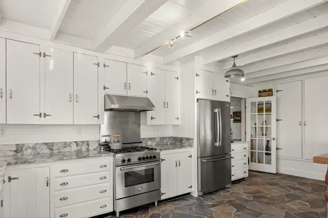 205 South Road Chilmark MA 02535