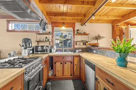 205 South Road Chilmark MA 02535