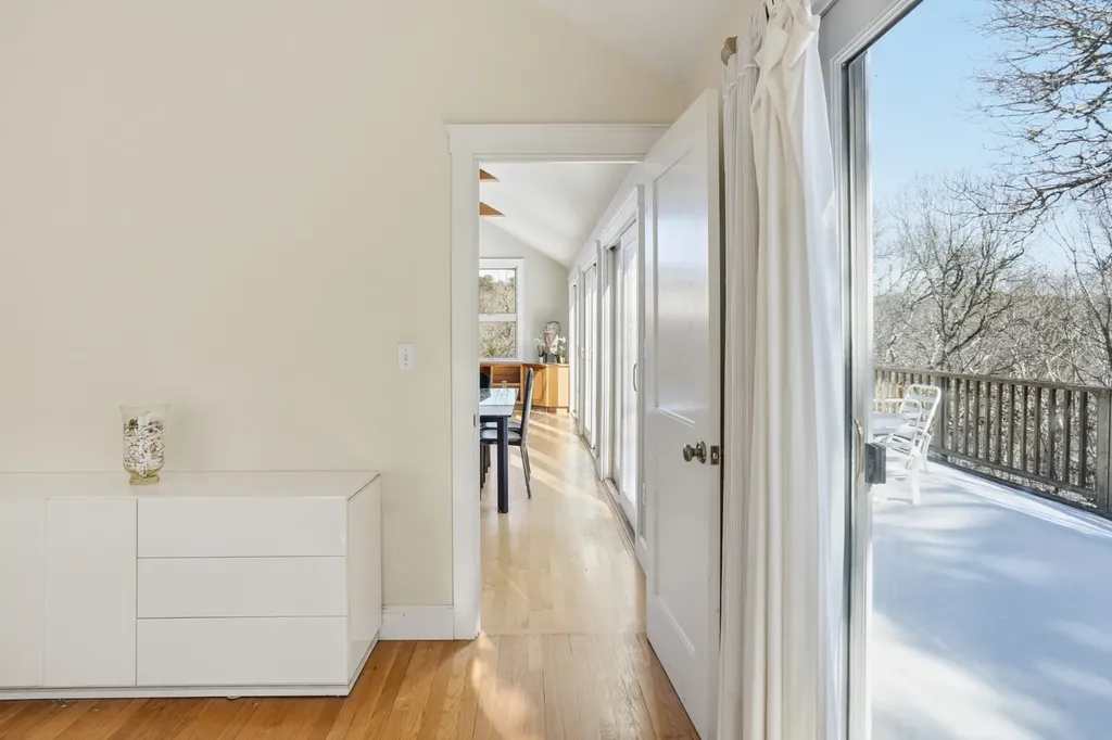 18 Wood Duck Way Oak Bluffs MA 02557