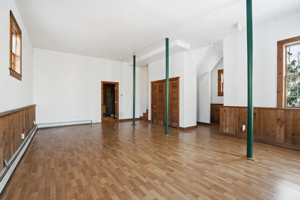 18 Wood Duck Way Oak Bluffs MA 02557