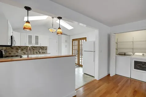 22 Oklahoma Avenue Vineyard Haven MA 02568