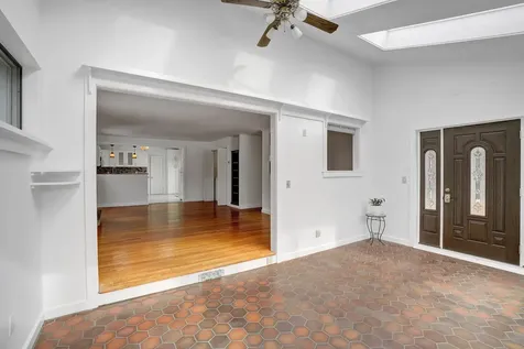 22 Oklahoma Avenue Vineyard Haven MA 02568