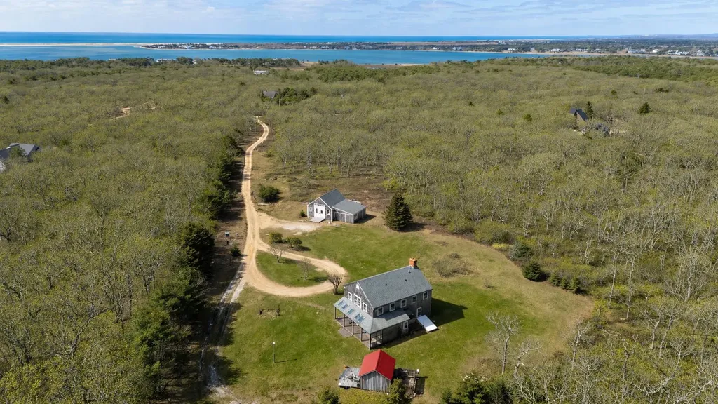 109 Litchfield Road Edgartown MA 02539
