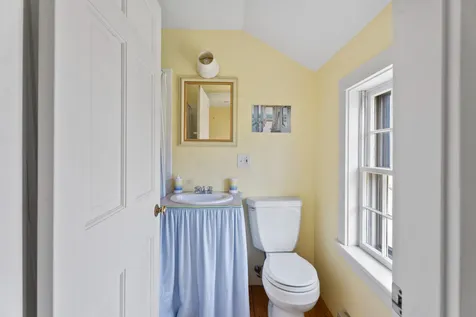 109 Litchfield Road Edgartown MA 02539