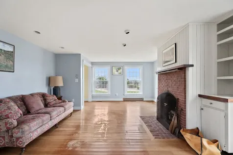 109 Litchfield Road Edgartown MA 02539