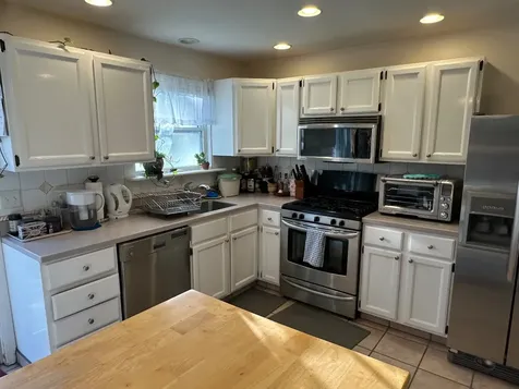 52 Carrolls Way Vineyard Haven MA 02568