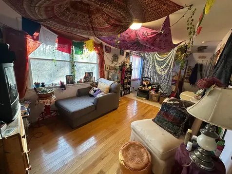 52 Carrolls Way Vineyard Haven MA 02568