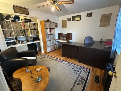 52 Carrolls Way Vineyard Haven MA 02568