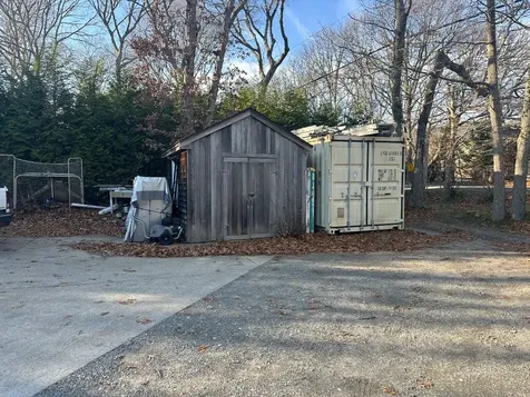 52 Carrolls Way Vineyard Haven MA 02568