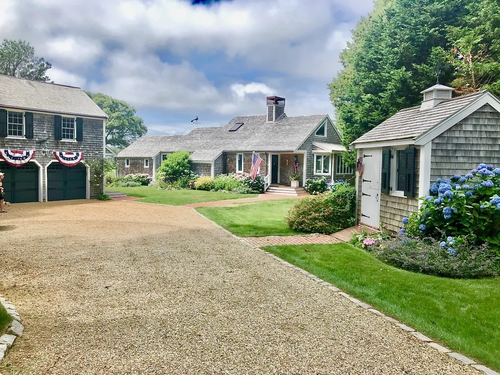 Edgartown MA, 29 Majors Cove Lane