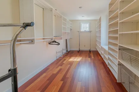 63 Bayes Hill Road Oak Bluffs MA 02557