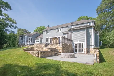 63 Bayes Hill Road Oak Bluffs MA 02557