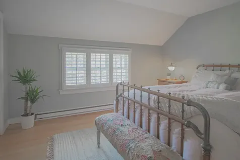 63 Bayes Hill Road Oak Bluffs MA 02557