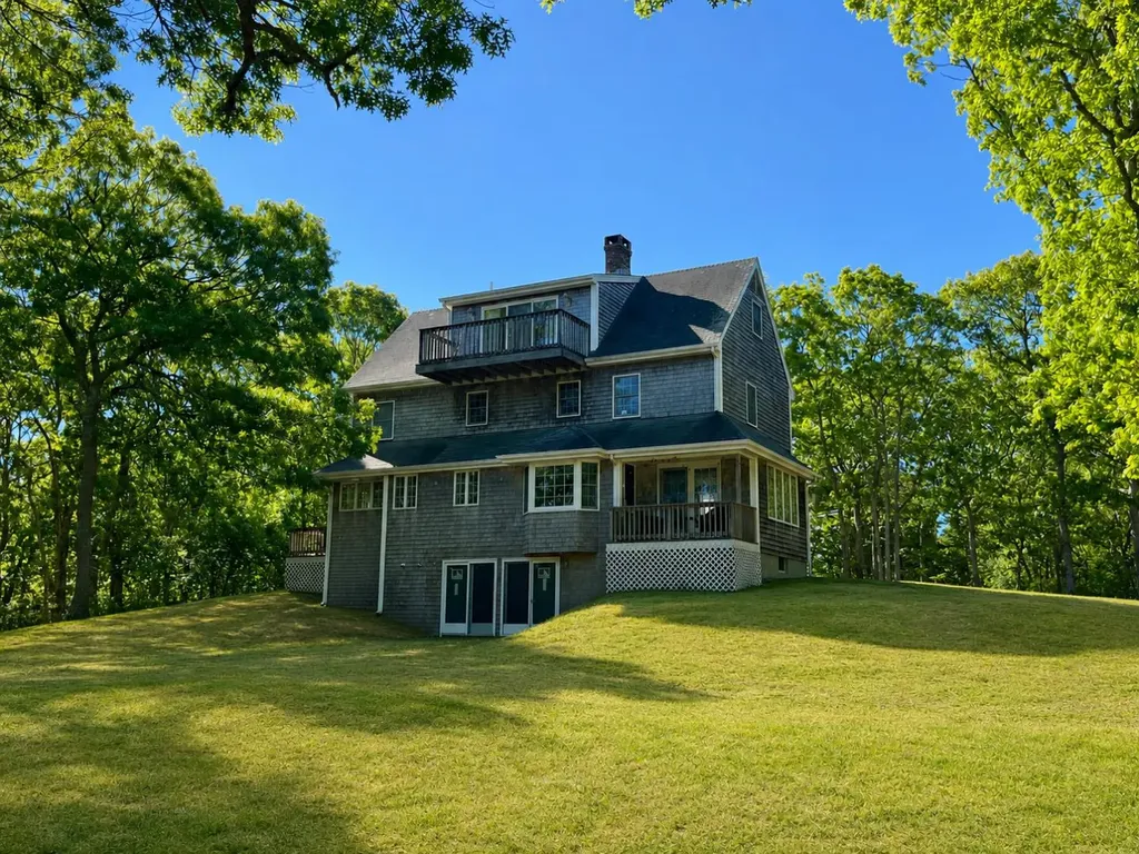 81 Whalers Walk Edgartown MA 02539