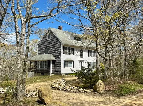 81 Whalers Walk Edgartown MA 02539