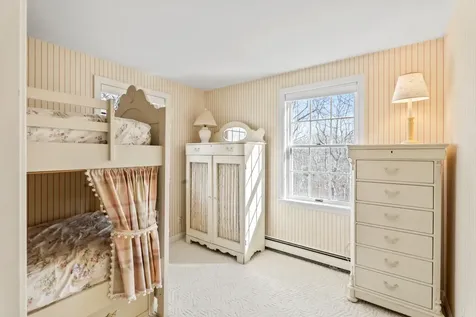 81 Whalers Walk Edgartown MA 02539