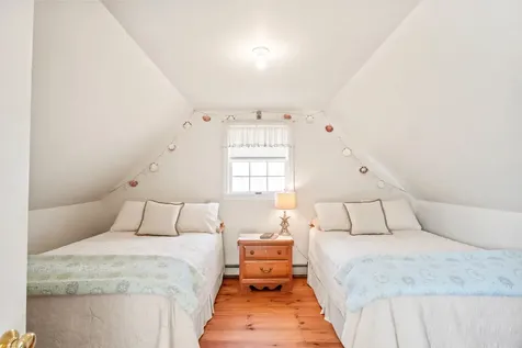 81 Whalers Walk Edgartown MA 02539