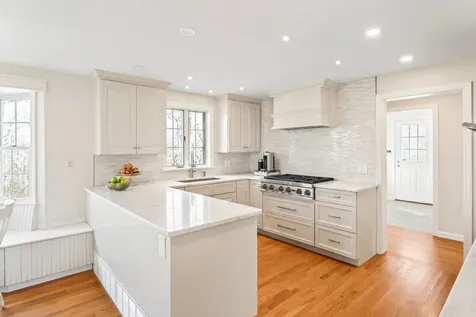 81 Whalers Walk Edgartown MA 02539