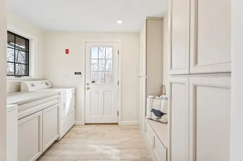 81 Whalers Walk Edgartown MA 02539