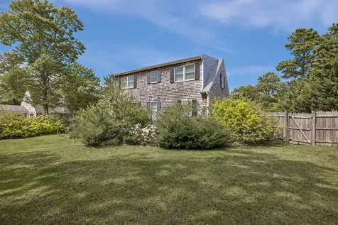 54 Columbian Avenue Oak Bluffs MA 02557