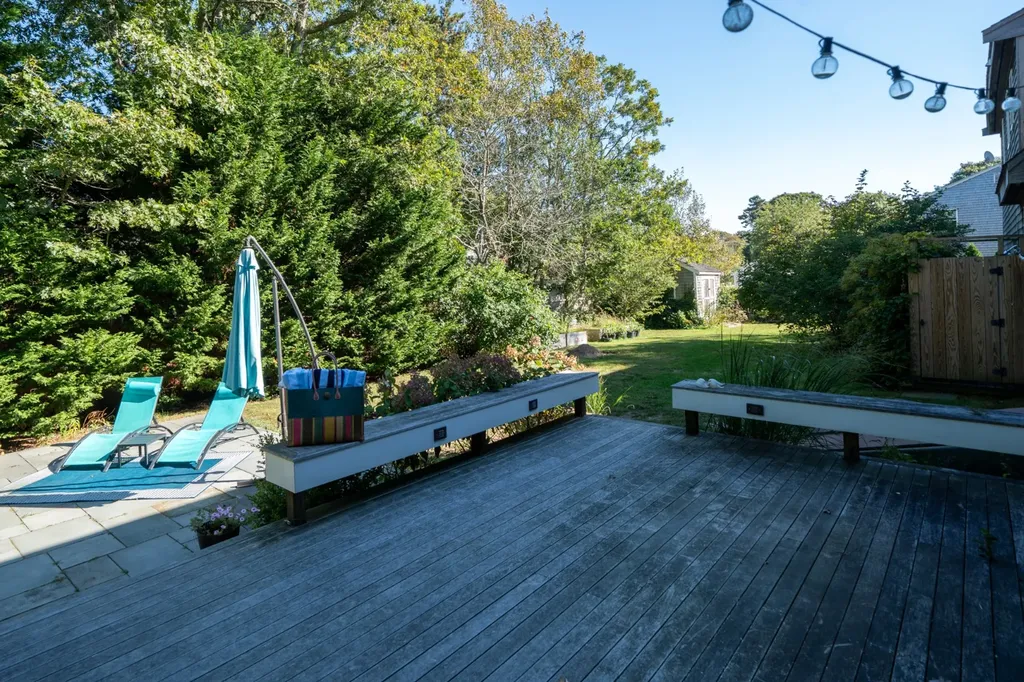 68 Front Street Oak Bluffs MA 02557