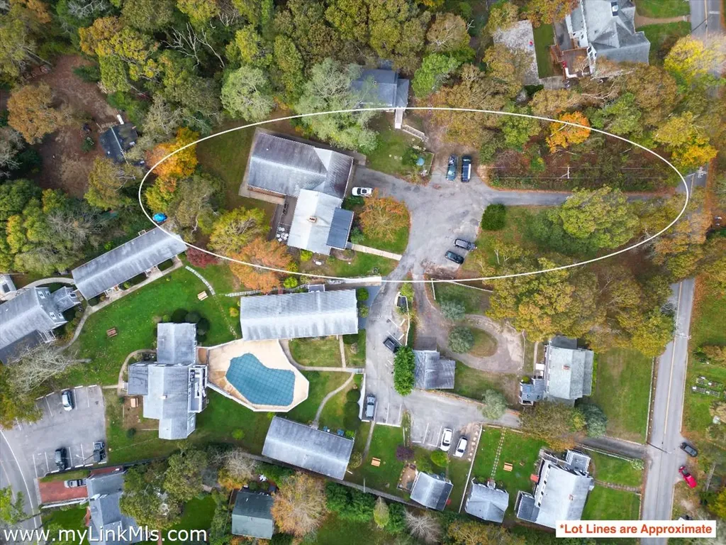 11 Macs Lane Vineyard Haven MA 02568