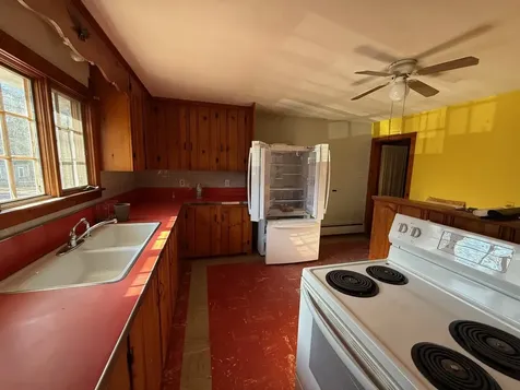 95 Tashmoo Avenue Vineyard Haven MA 02568