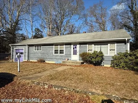 95 Tashmoo Avenue Vineyard Haven MA 02568