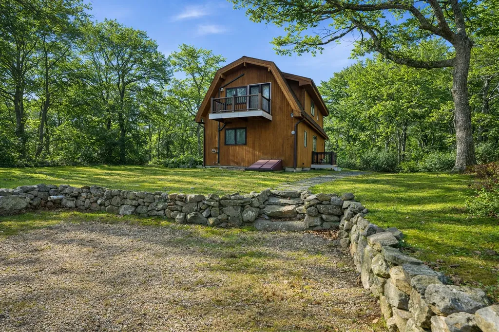 43 North Slope Lane Chilmark MA 02535