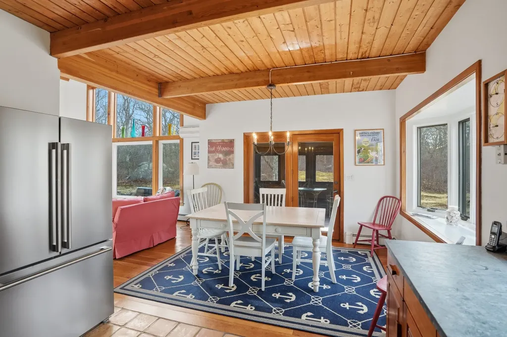 43 North Slope Lane Chilmark MA 02535