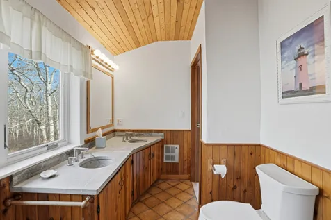 43 North Slope Lane Chilmark MA 02535