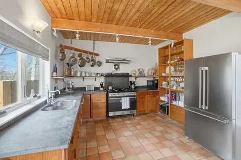 43 North Slope Lane Chilmark MA 02535