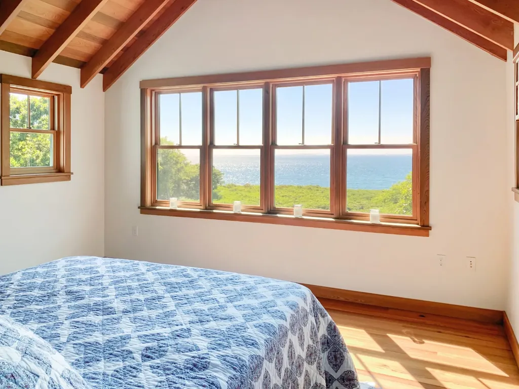 44 Forest Road West Tisbury MA 02575