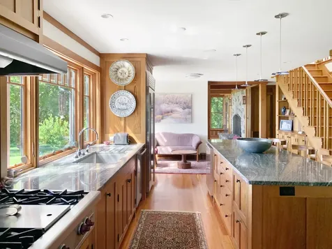 44 Forest Road West Tisbury MA 02575