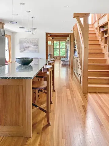 44 Forest Road West Tisbury MA 02575