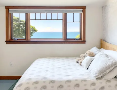 44 Forest Road West Tisbury MA 02575