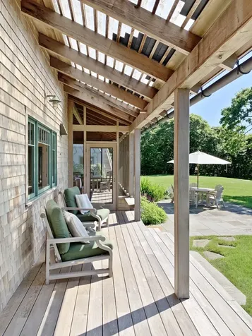 44 Forest Road West Tisbury MA 02575