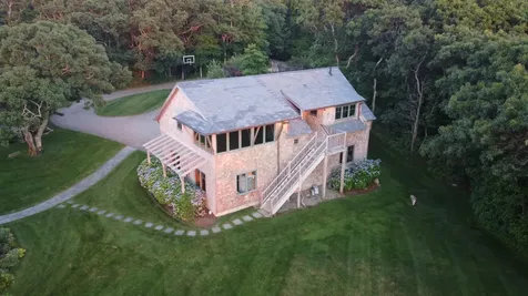 44 Forest Road West Tisbury MA 02575