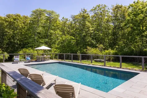 44 Forest Road West Tisbury MA 02575