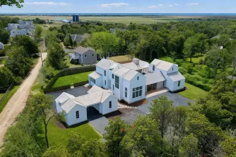 2 Lexington Avenue Edgartown MA 02539