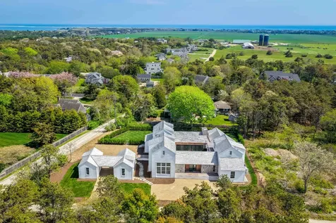 2 Lexington Avenue Edgartown MA 02539
