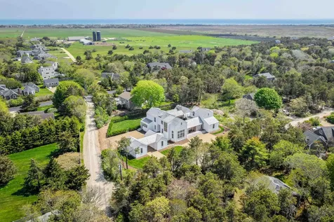 2 Lexington Avenue Edgartown MA 02539