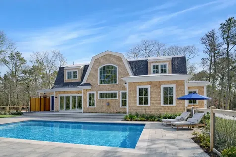 9 Marthas Way Edgartown MA 02539