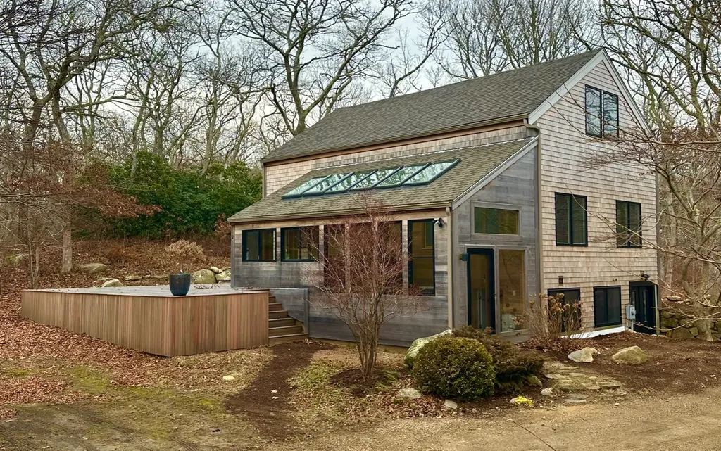 2 Great Rock Road Oak Bluffs MA 02557