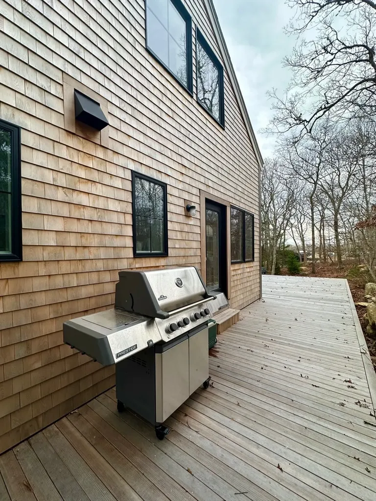 2 Great Rock Road Oak Bluffs MA 02557