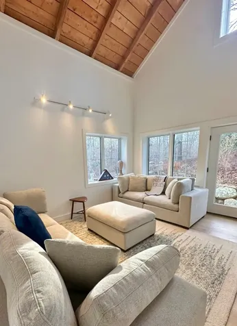 2 Great Rock Road Oak Bluffs MA 02557