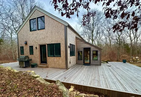 2 Great Rock Road Oak Bluffs MA 02557